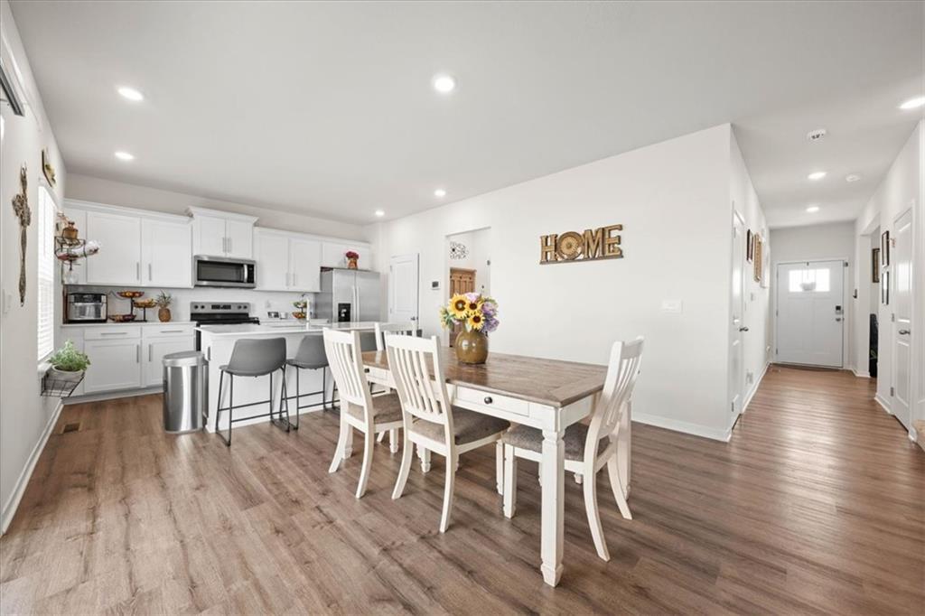 20150 Cornice St Spring Hill Spring Hill, KS 66083 - Photo 9 of 32 Gallery Image 9