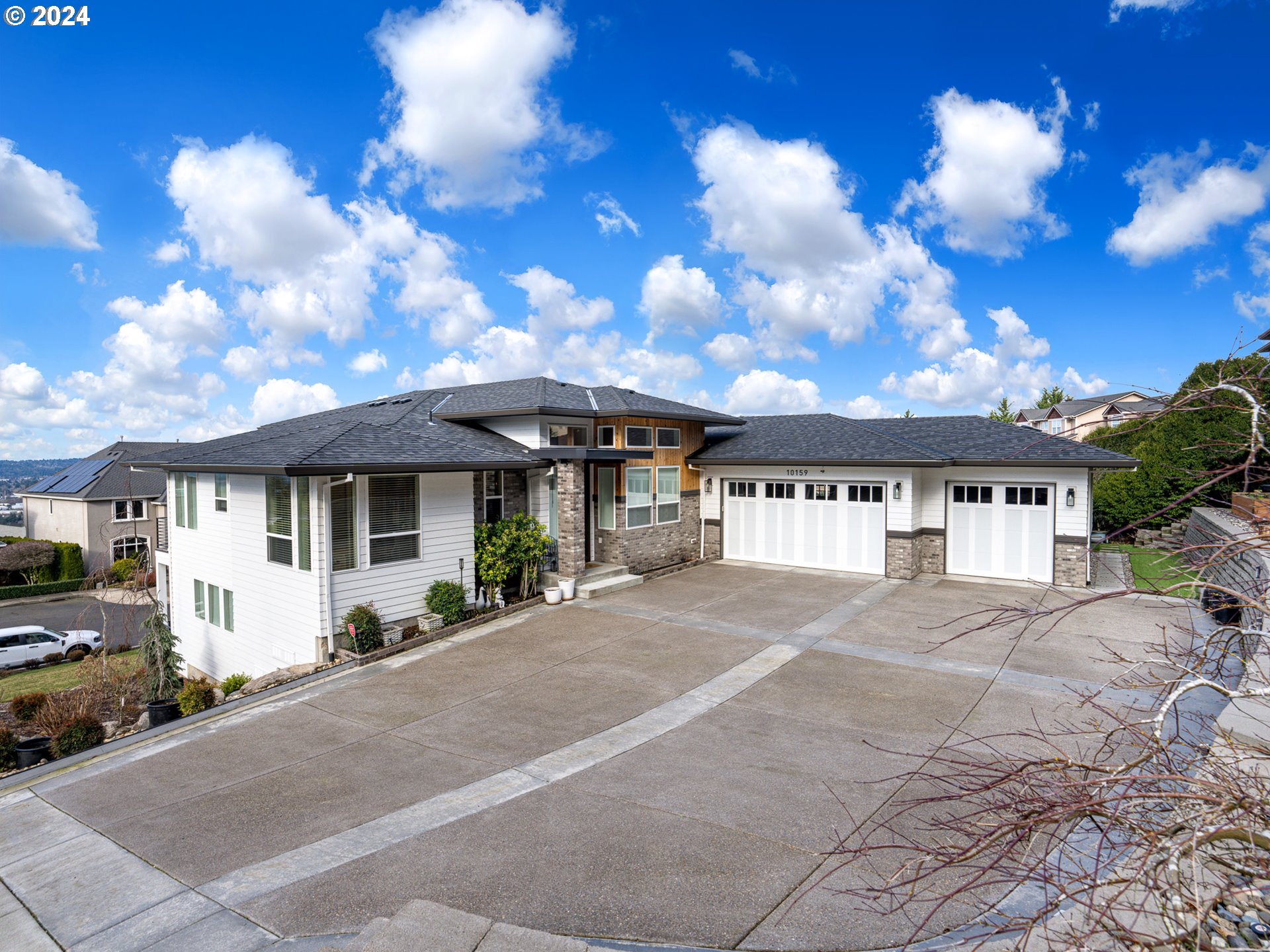 10159 Southeast Brookmore Ct  