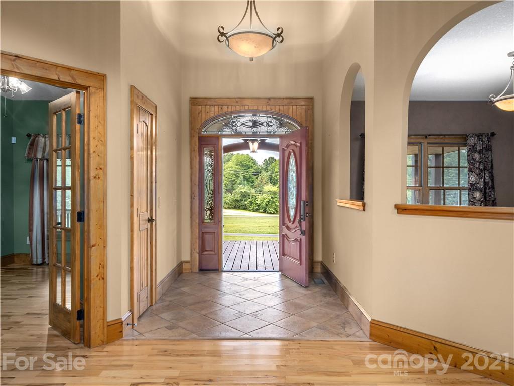 89 Fairmont Road Candler, NC 28715 - Photo 2 of 48 Gallery Image 2