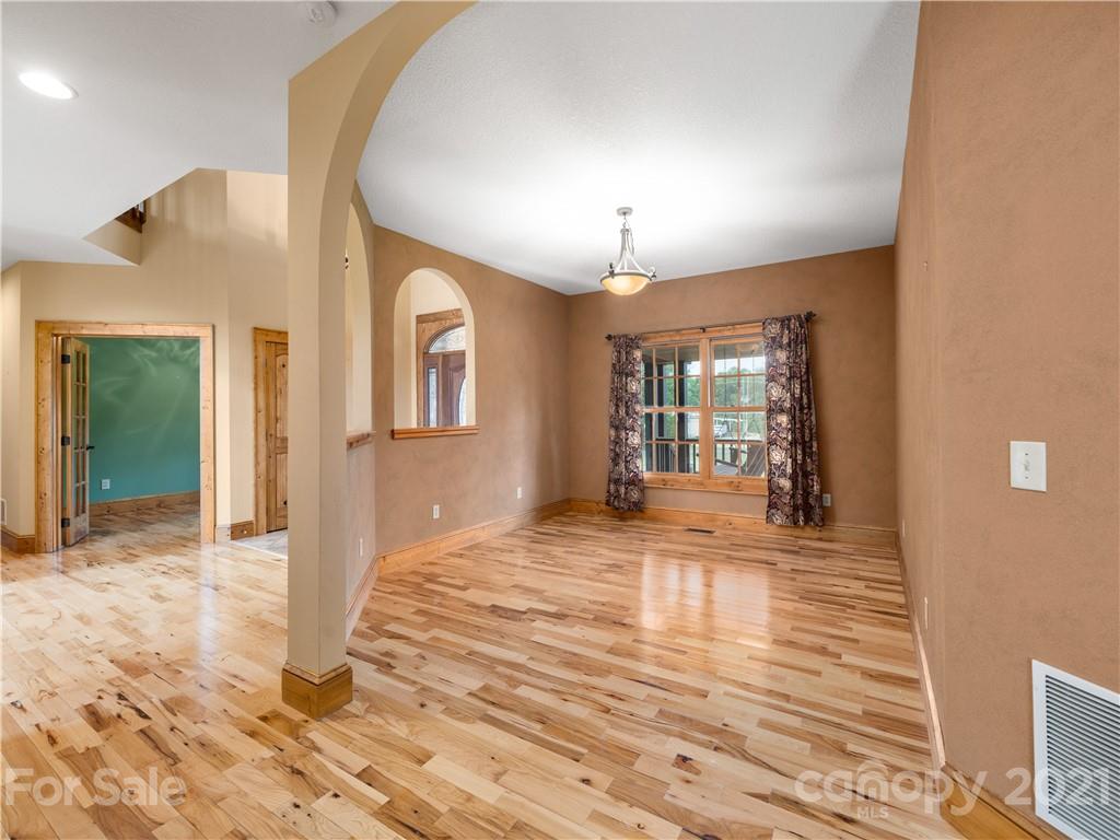 89 Fairmont Road Candler, NC 28715 - Photo 13 of 48 Gallery Image 13