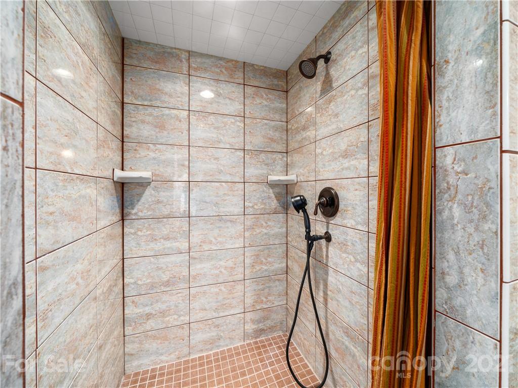 89 Fairmont Road Candler, NC 28715 - Photo 25 of 48 Gallery Image 25