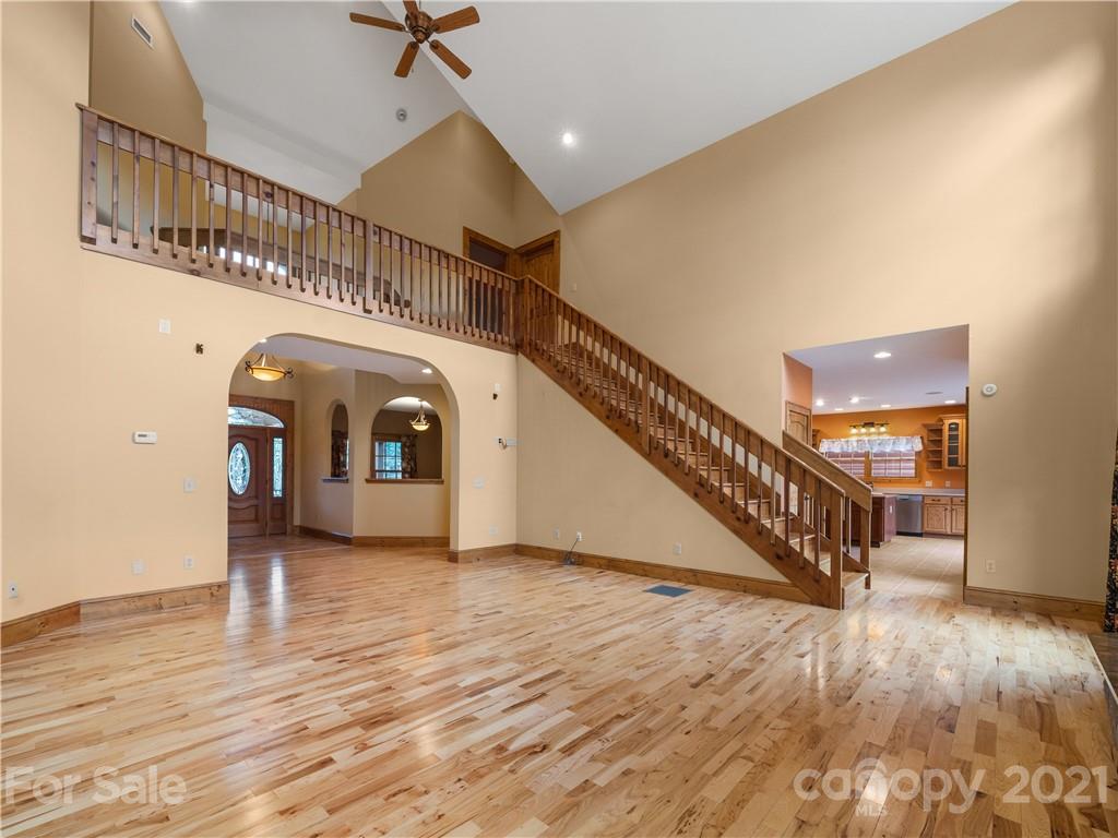 89 Fairmont Road Candler, NC 28715 - Photo 6 of 48 Gallery Image 6