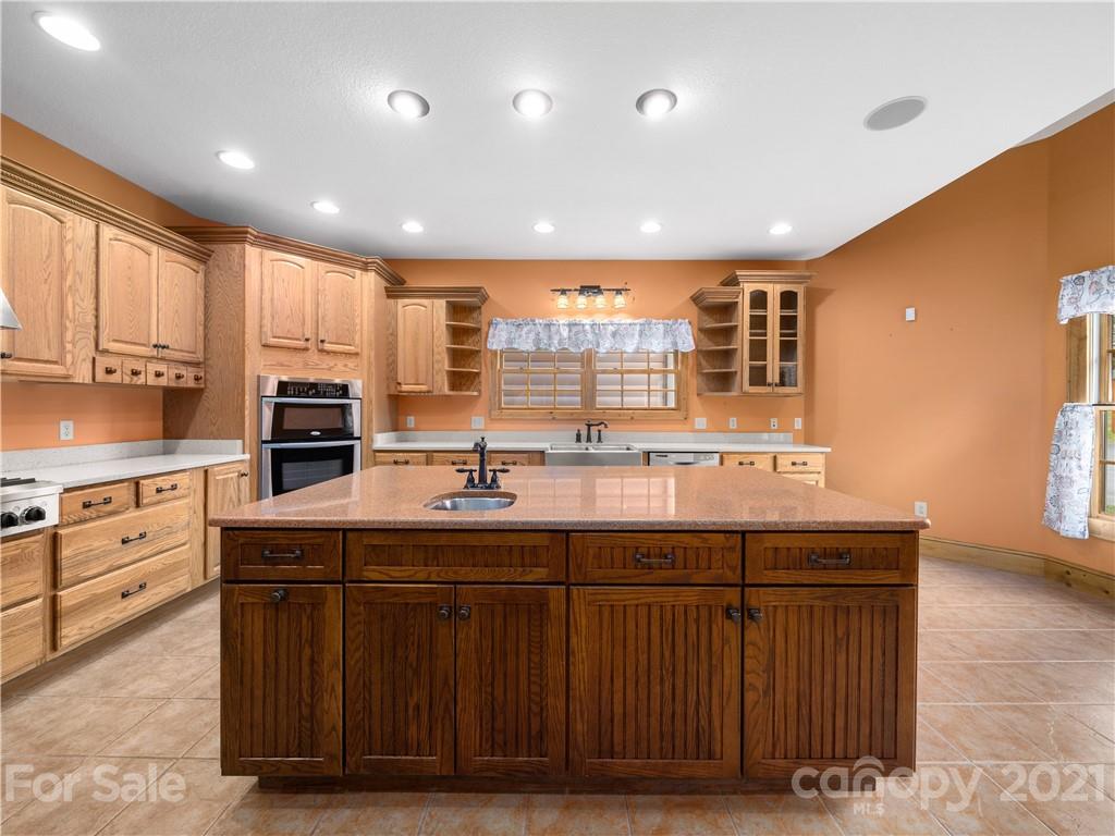 89 Fairmont Road Candler, NC 28715 - Photo 9 of 48 Gallery Image 9