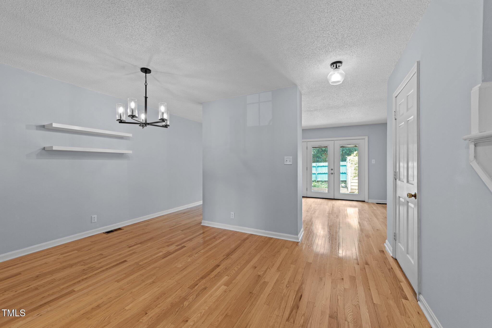 2947 Wycliff Road Raleigh, NC 27607 - Photo 2 of 30 Dining 1