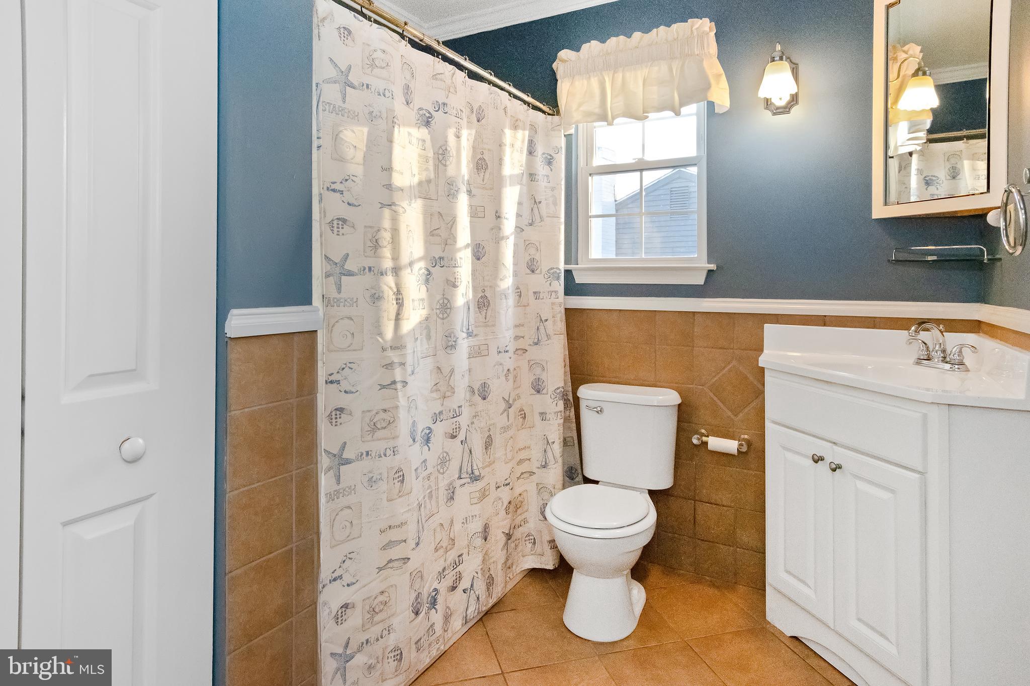 9406 Gunview Road Baltimore, MD 21236 - Photo 22 of 36