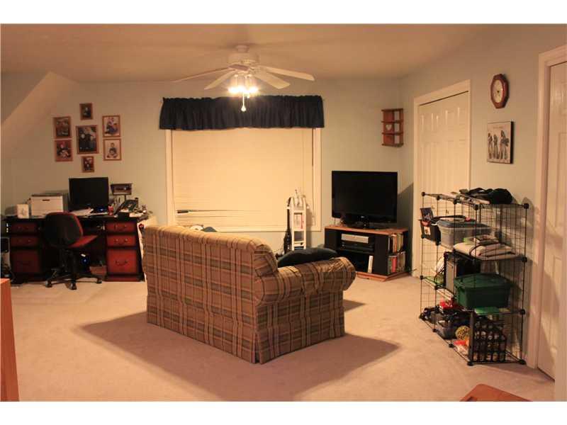 343 Red Mill Road Kittanning, PA 16201 - Photo 12 of 22 Family Room.