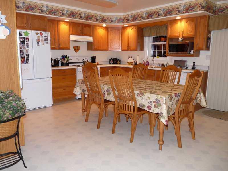 343 Red Mill Road Kittanning, PA 16201 - Photo 4 of 22 Kitchen.