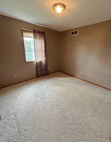 $248,500 | 690 Southridge Road, Loogootee, IN 47553