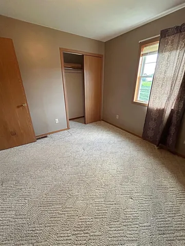 $248,500 | 690 Southridge Road, Loogootee, IN 47553