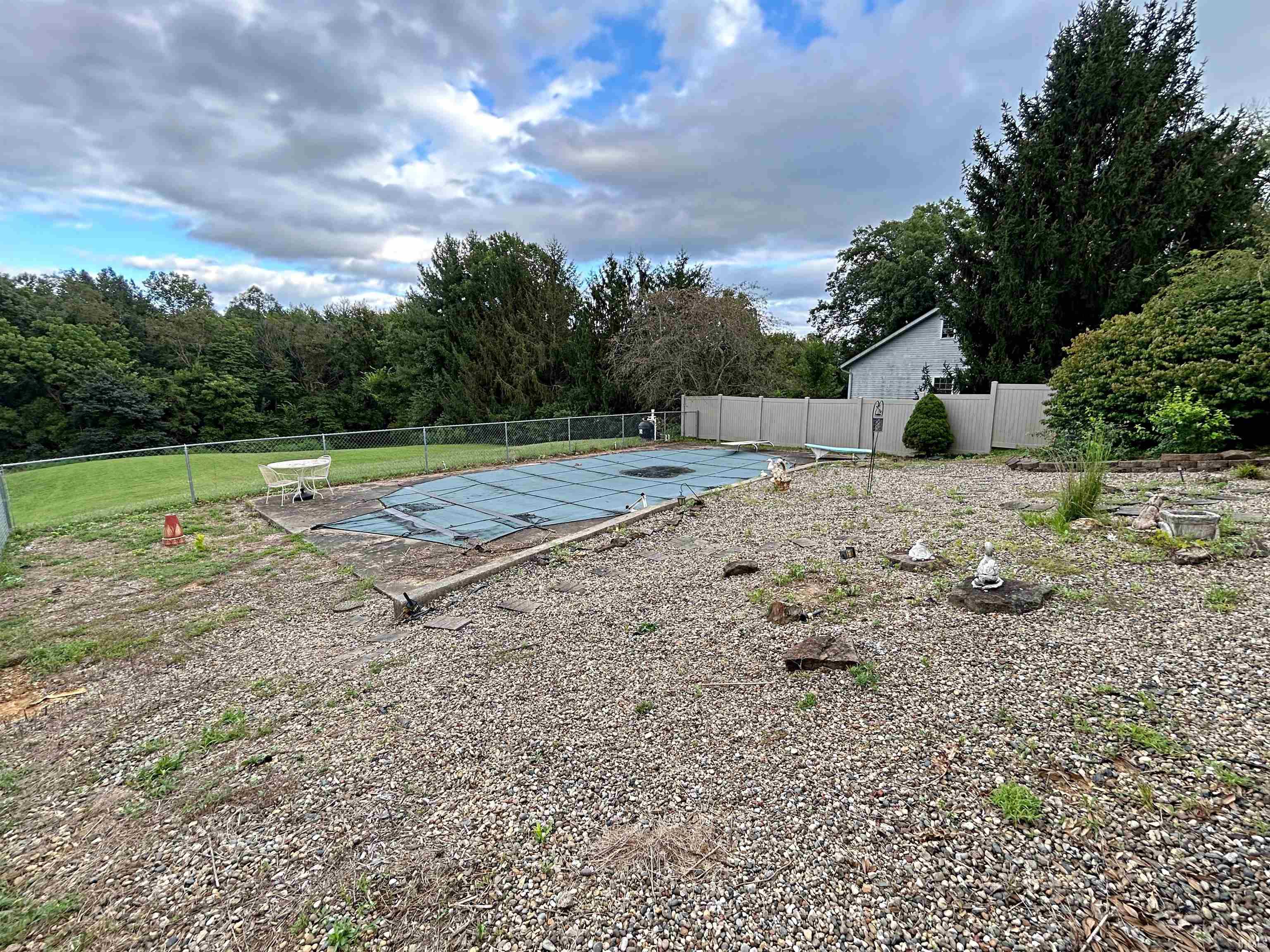 690 Southridge Road Loogootee, IN 47553 - Photo 23 of 35