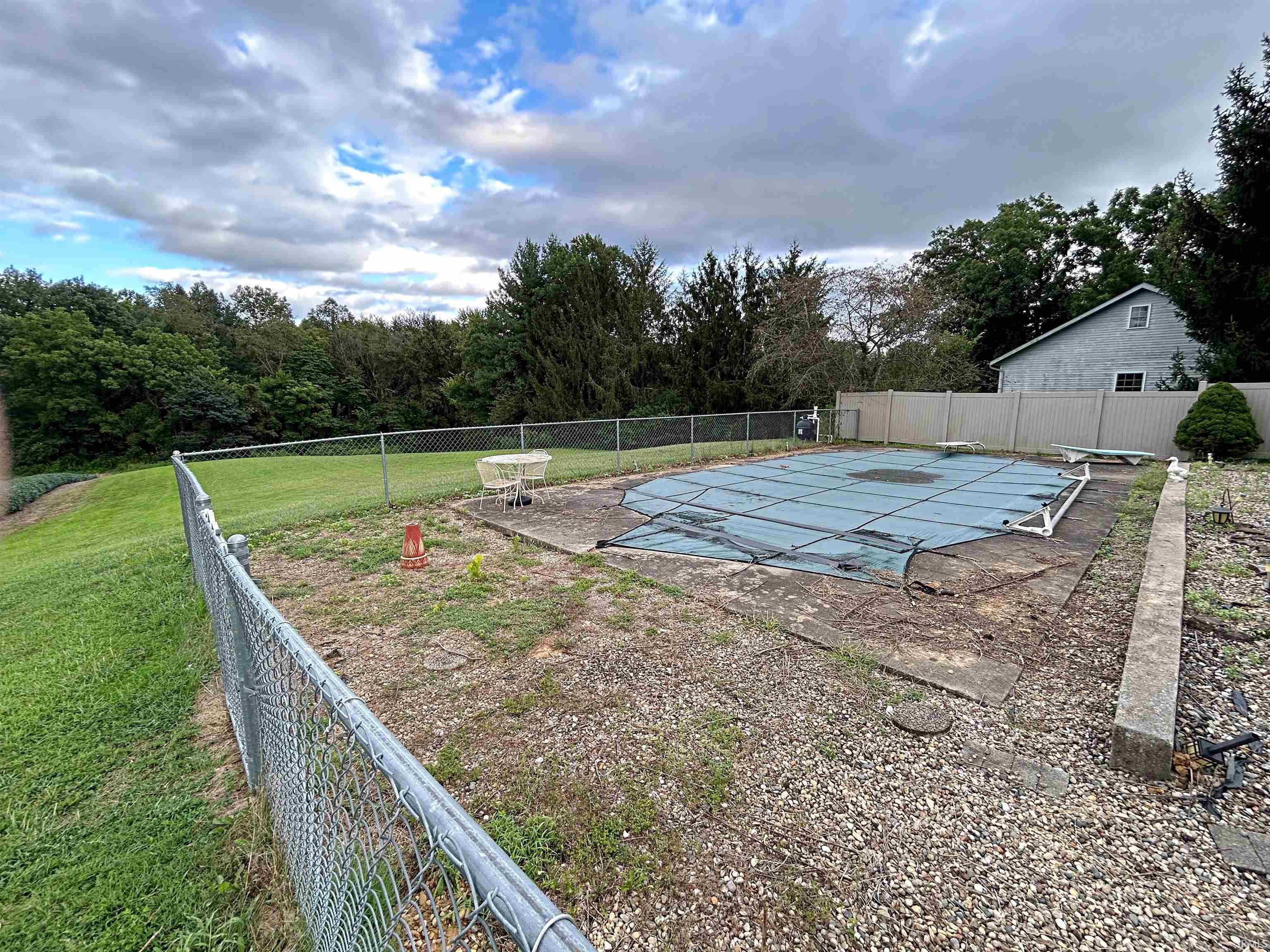 690 Southridge Road Loogootee, IN 47553 - Photo 25 of 35