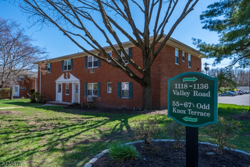 1136 Valley Road, Unit 1B Wayne, NJ 07470 - Photo 14 of 18