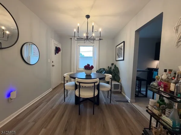 $2,100 | 1136 Valley Road, Unit 1B, Wayne, NJ 07470