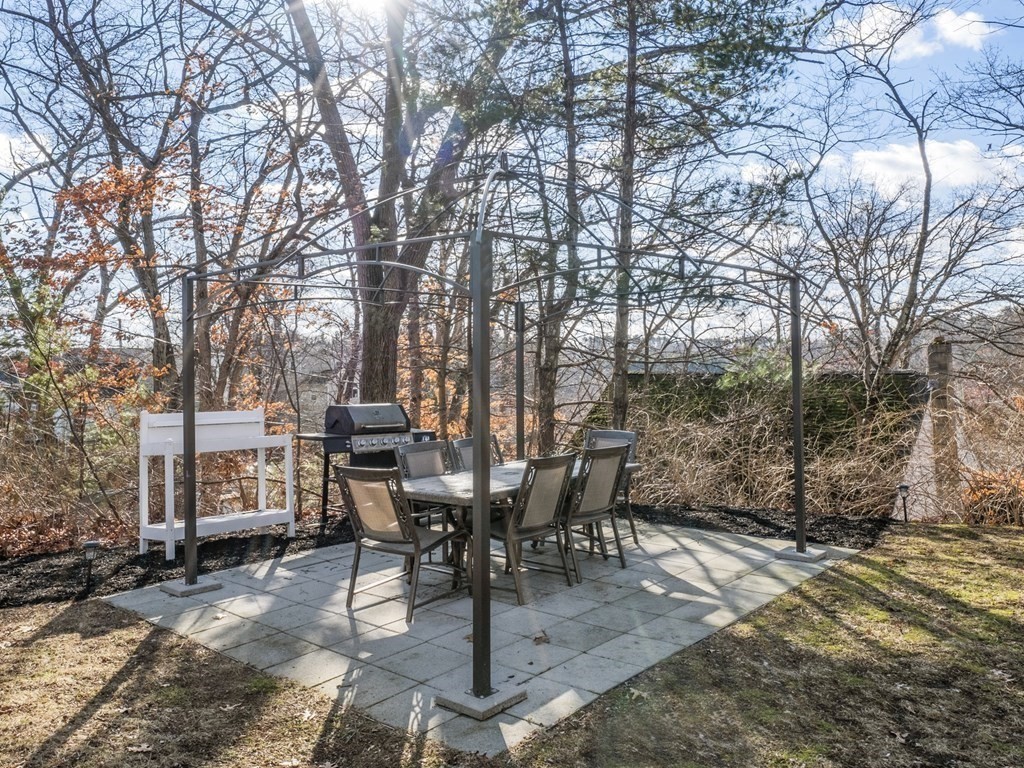 11 Audubon Road North Reading, MA 01864 - Photo 5 of 31 Gallery Image 5