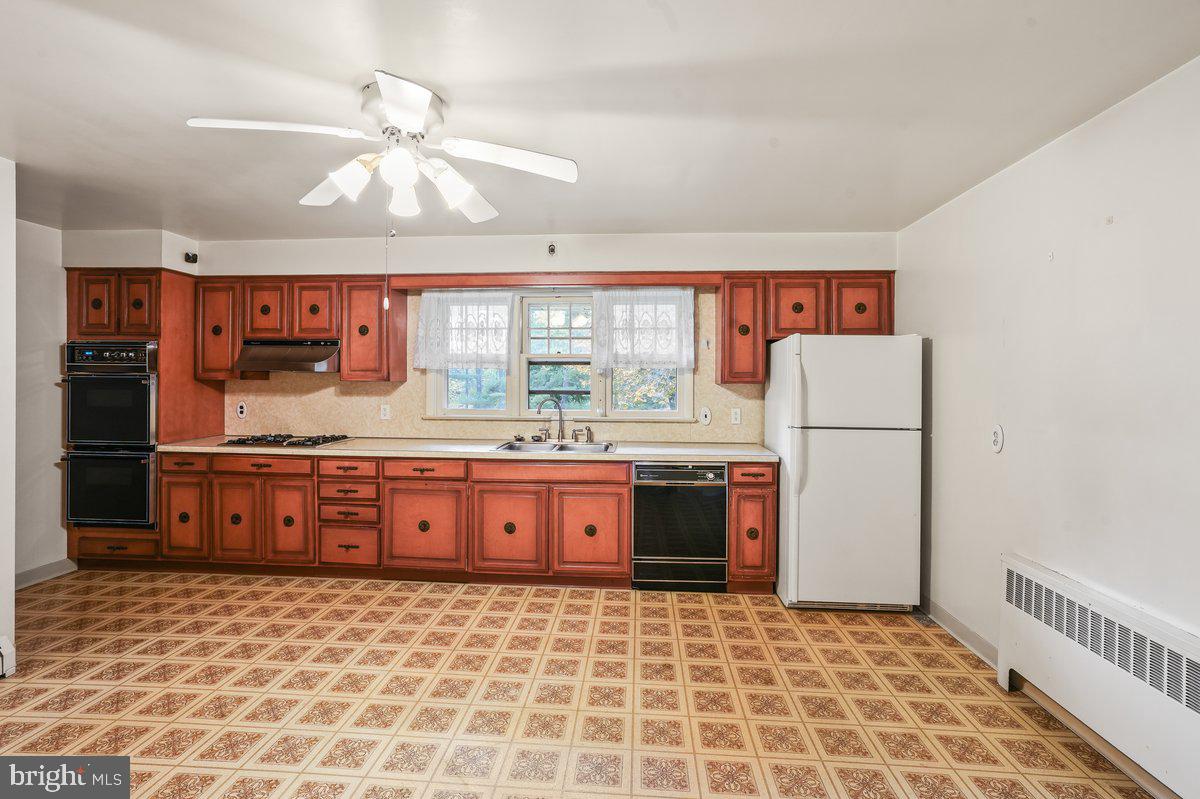 79 Federal City Road Ewing, NJ 08638 - Photo 12 of 33 Gallery Image 12