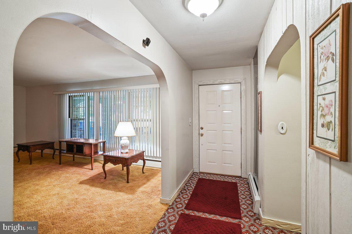 79 Federal City Road Ewing, NJ 08638 - Photo 4 of 33 Gallery Image 4