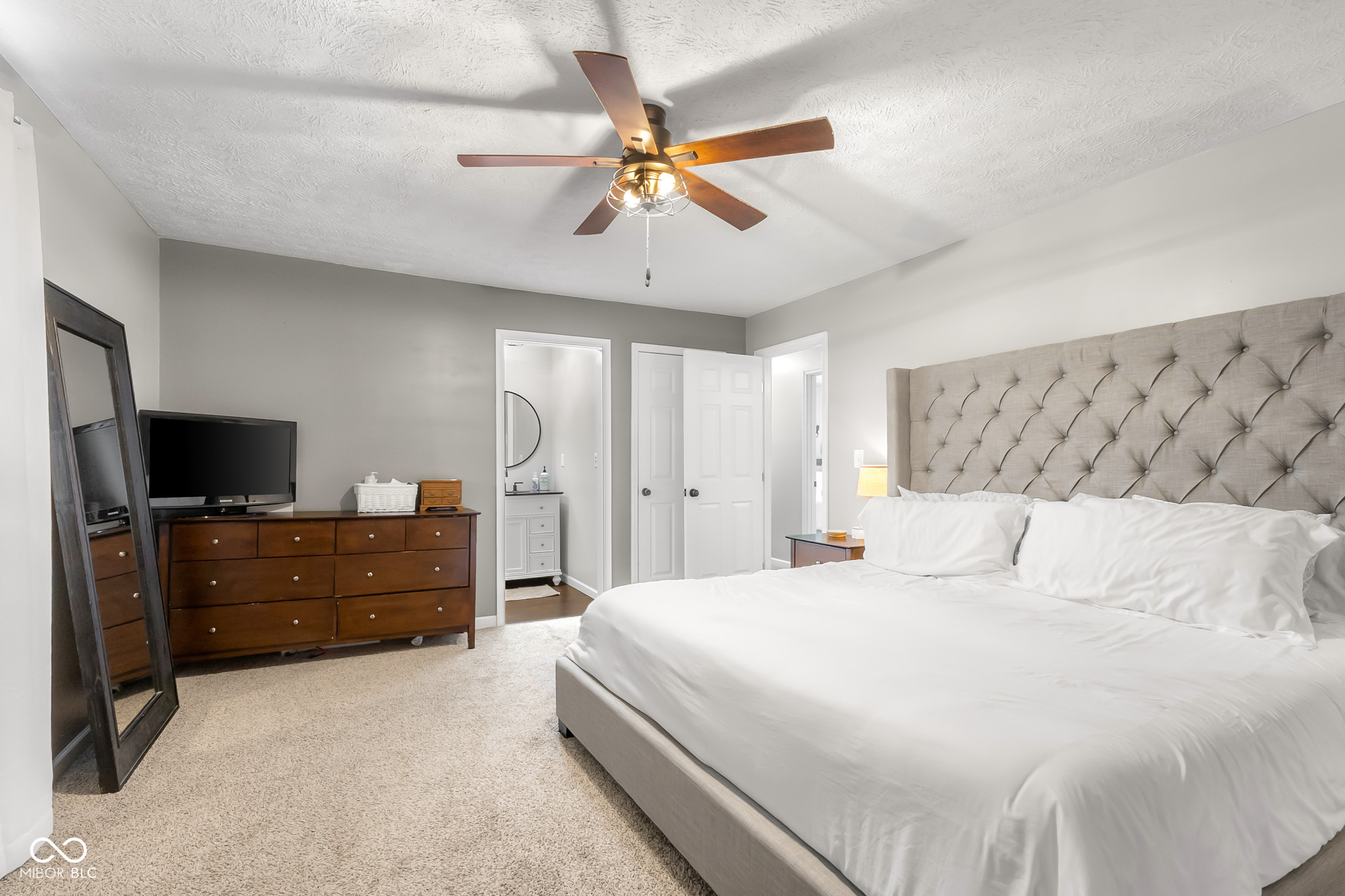 950 Countryside Lane Columbus, IN 47201 - Photo 19 of 47