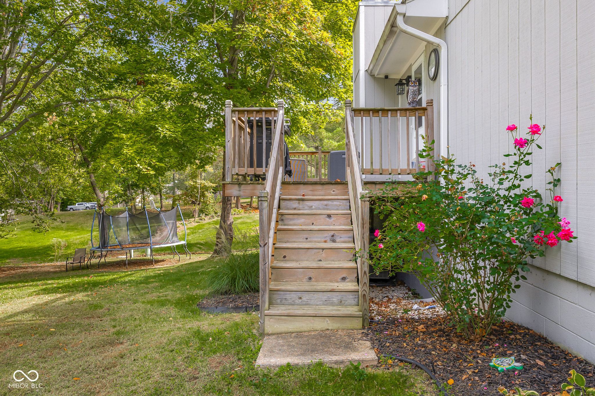 950 Countryside Lane Columbus, IN 47201 - Photo 37 of 47