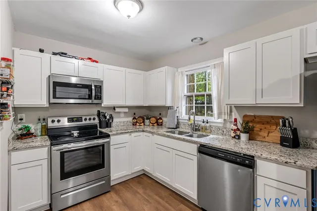 $300,000 | 12104 Southernbelle Court, Midlothian, VA 23112