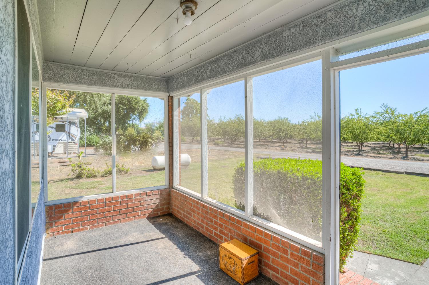 874 South Meridian Road Meridian, CA 95957 - Photo 35 of 54 a view of a room with window