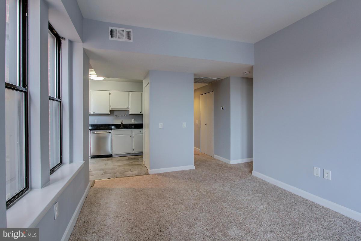 1763 Columbia Road Northwest, Unit 305 Washington, DC 20009 - Photo 6 of 19 Looking back to see kitchen and entryway