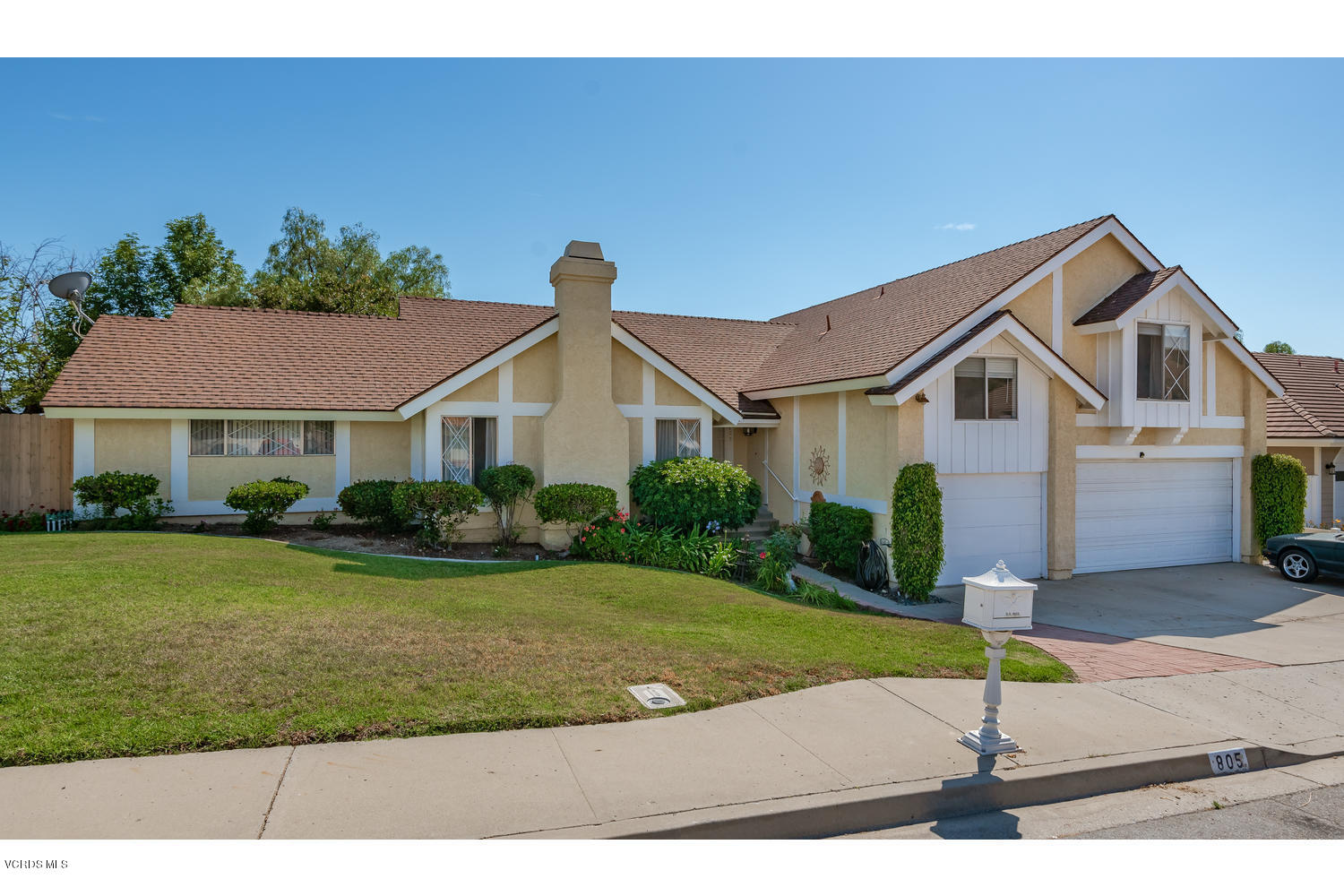 805 Woodgrove Road Fillmore, CA 93015 - Photo 2 of 26 805 Woodgrove Rd-002-004-Street View-MLS