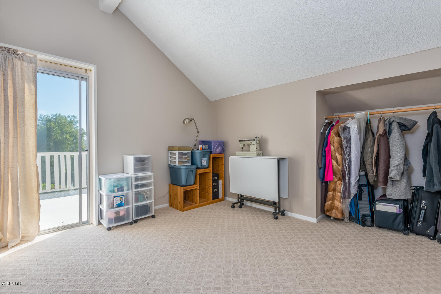 805 Woodgrove Road Fillmore, CA 93015 - Photo 18 of 26 805 Woodgrove Rd-021-022-Bedroom 3-MLS_S