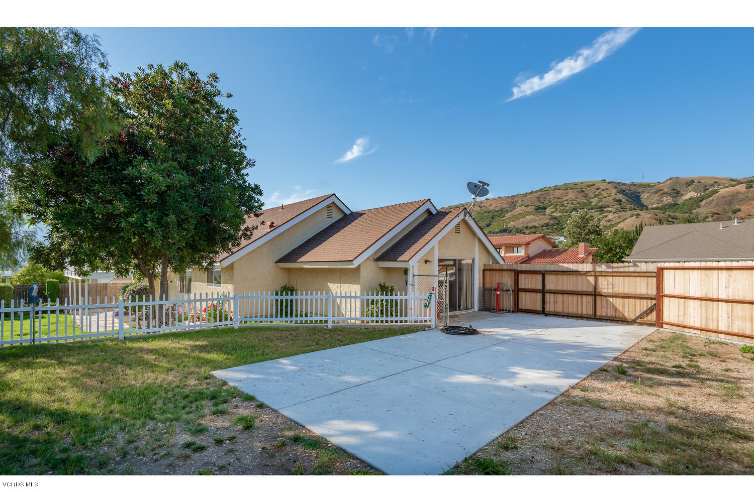 805 Woodgrove Road Fillmore, CA 93015 - Photo 24 of 26 805 Woodgrove Rd-015-007-RV Parking-MLS_