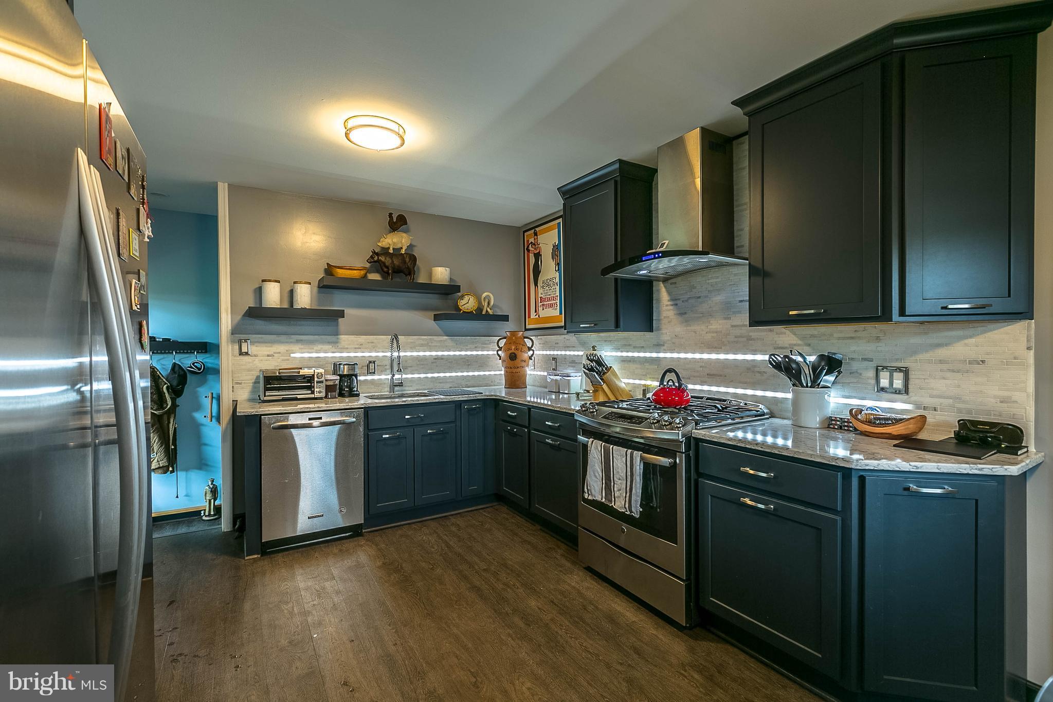 910 Gabel Street Silver Spring, MD 20901 - Photo 4 of 28 Kitchen