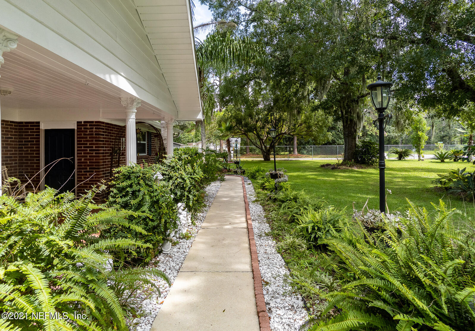 3963 Pinto Road Middleburg, FL 32068 - Photo 6 of 41 Pinto Ext Front Walkway
