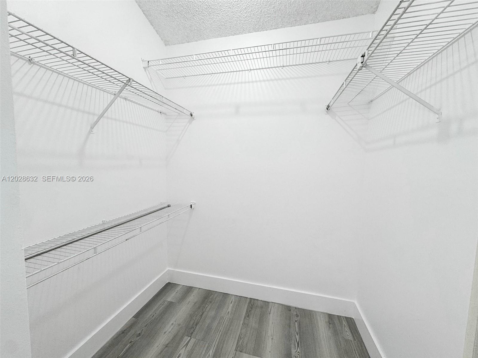 13544 Southwest 110th Terrace Miami, FL 33186 - Photo 9 of 29