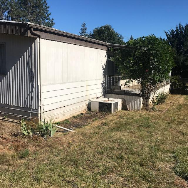 237 Walker Road Grants Pass, OR 97527 - Photo 19 of 24 IMG_4308 (1)