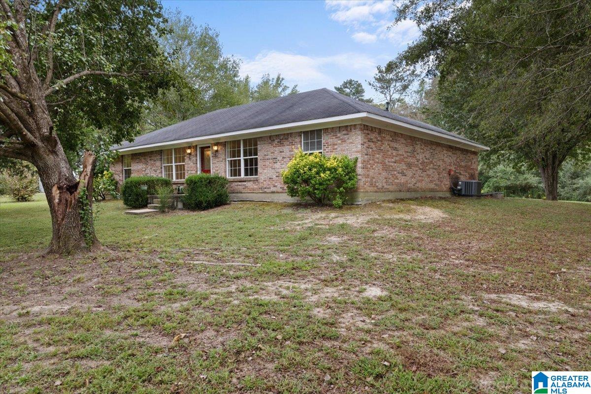546 Hamm Road Blountsville, AL 35031 - Photo 2 of 41