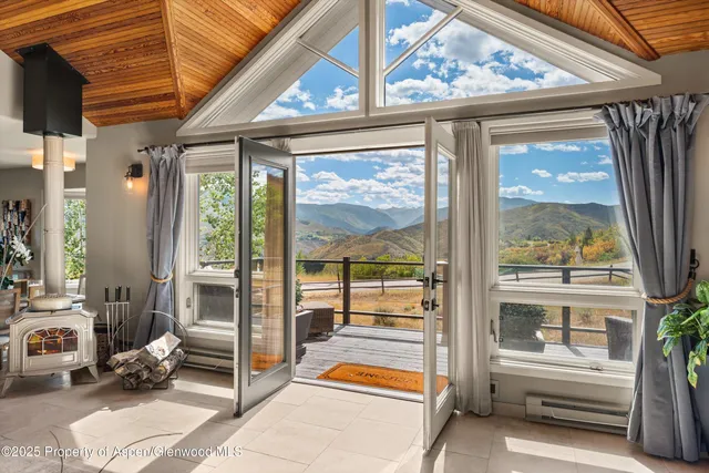 $4,400,000 | 1560 Medicine Bow Road, Aspen, CO 81611
