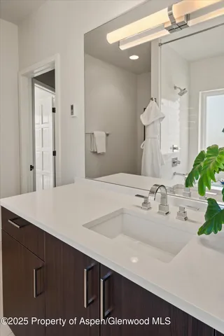 $4,400,000 | 1560 Medicine Bow Road, Aspen, CO 81611