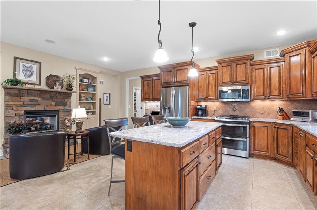 6816 Longview Road Shawnee, KS 66218 - Photo 26 of 58