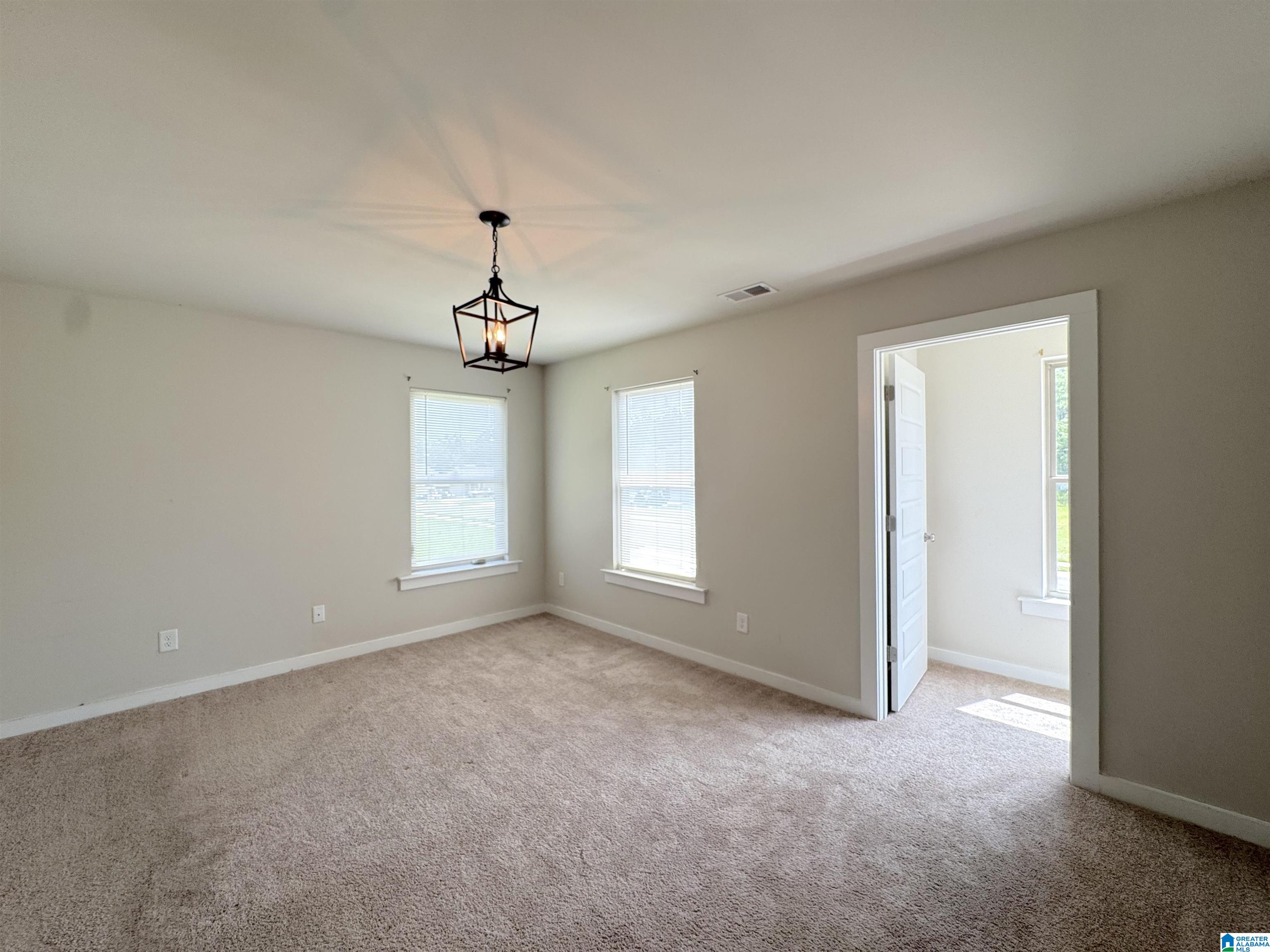 115 Ridgeview Circle Jemison, AL 35085 - Photo 17 of 38