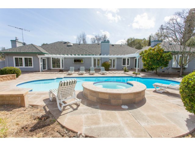 12469 Robleda Road Los Altos Hills, CA 94022 - Photo 15 of 20 Gallery Image 15