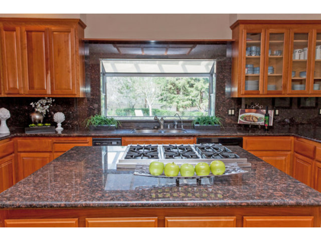 12469 Robleda Road Los Altos Hills, CA 94022 - Photo 8 of 20 Gallery Image 8