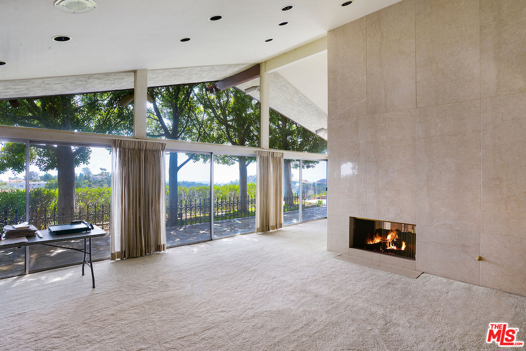 1963 Stradella Road Los Angeles, CA 90077 - Photo 13 of 14