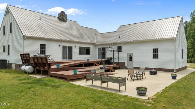 $650,000 | 675 Anderson Creek Road, Henderson, NC 27537