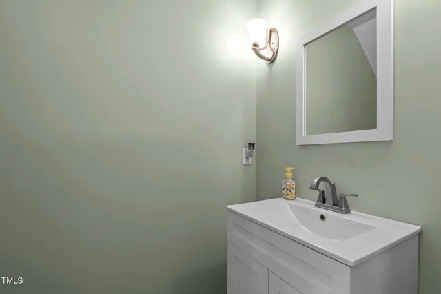 $650,000 | 675 Anderson Creek Road, Henderson, NC 27537