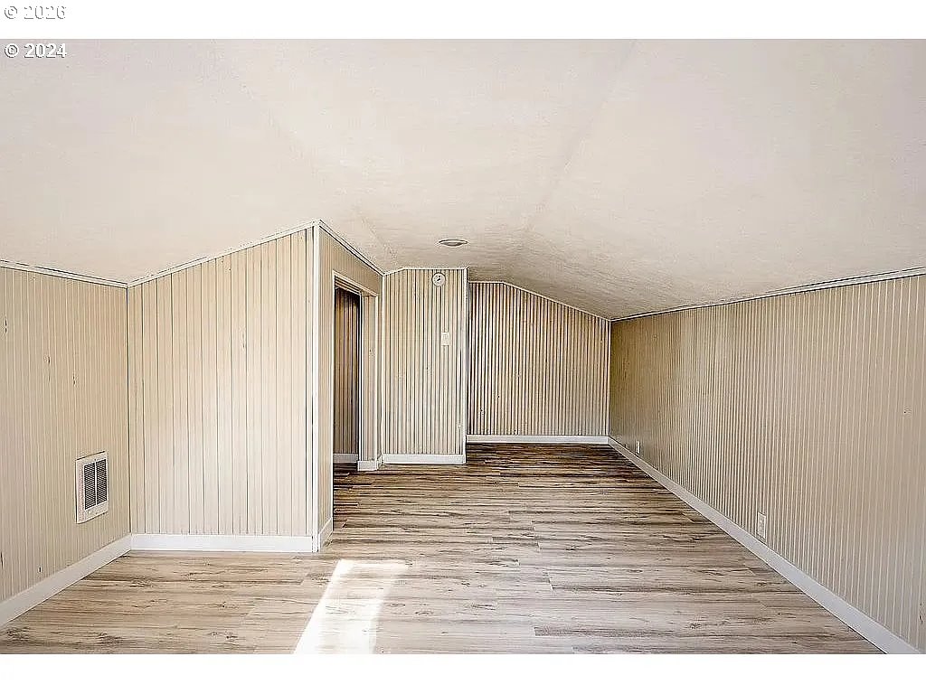 42912 East Larch Mountain Road Corbett, OR 97019 - Photo 18 of 25