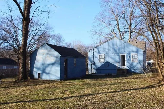 $189,900 | 314 Southwest 10th Street, Blue Springs, MO 64015