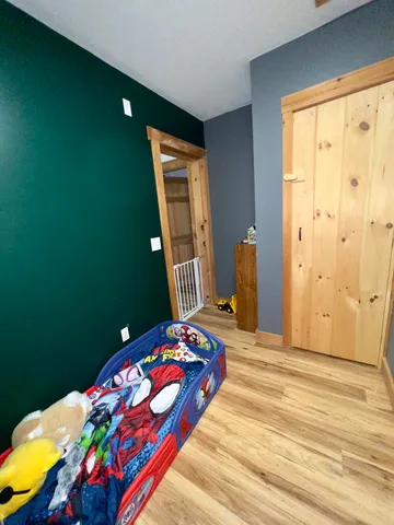 $384,500 | 4 Bird's Eye Road, Rangeley, ME 04970