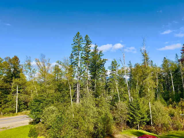 $384,500 | 4 Bird's Eye Road, Rangeley, ME 04970