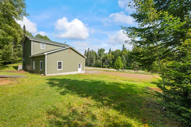 $384,500 | 4 Bird's Eye Road, Rangeley, ME 04970