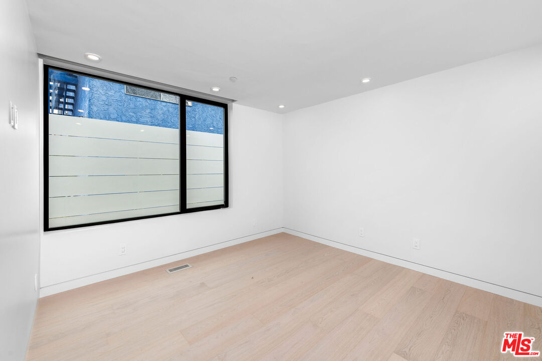 2714 Highland Avenue, Unit B Santa Monica, CA 90405 - Photo 12 of 14