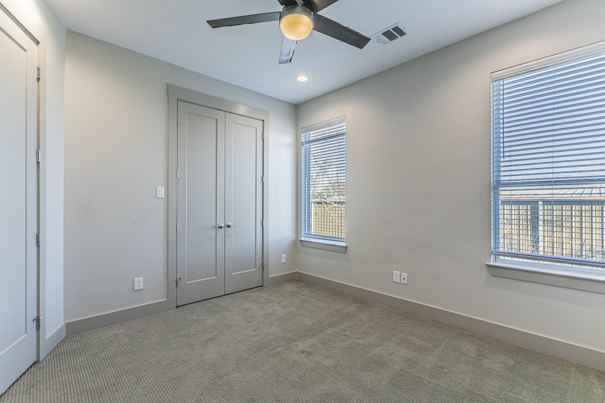 5714 Kemp Street Houston, TX 77023 - Photo 13 of 24