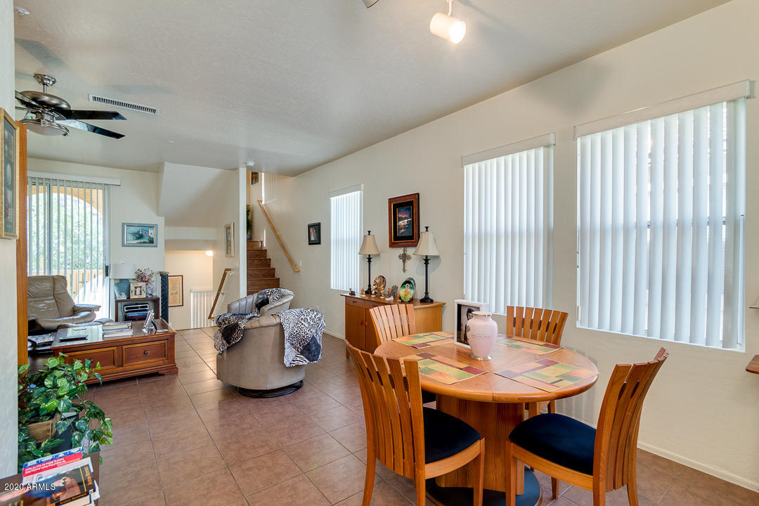 975 West Wendy Way Gilbert, AZ 85233 - Photo 10 of 31 11a